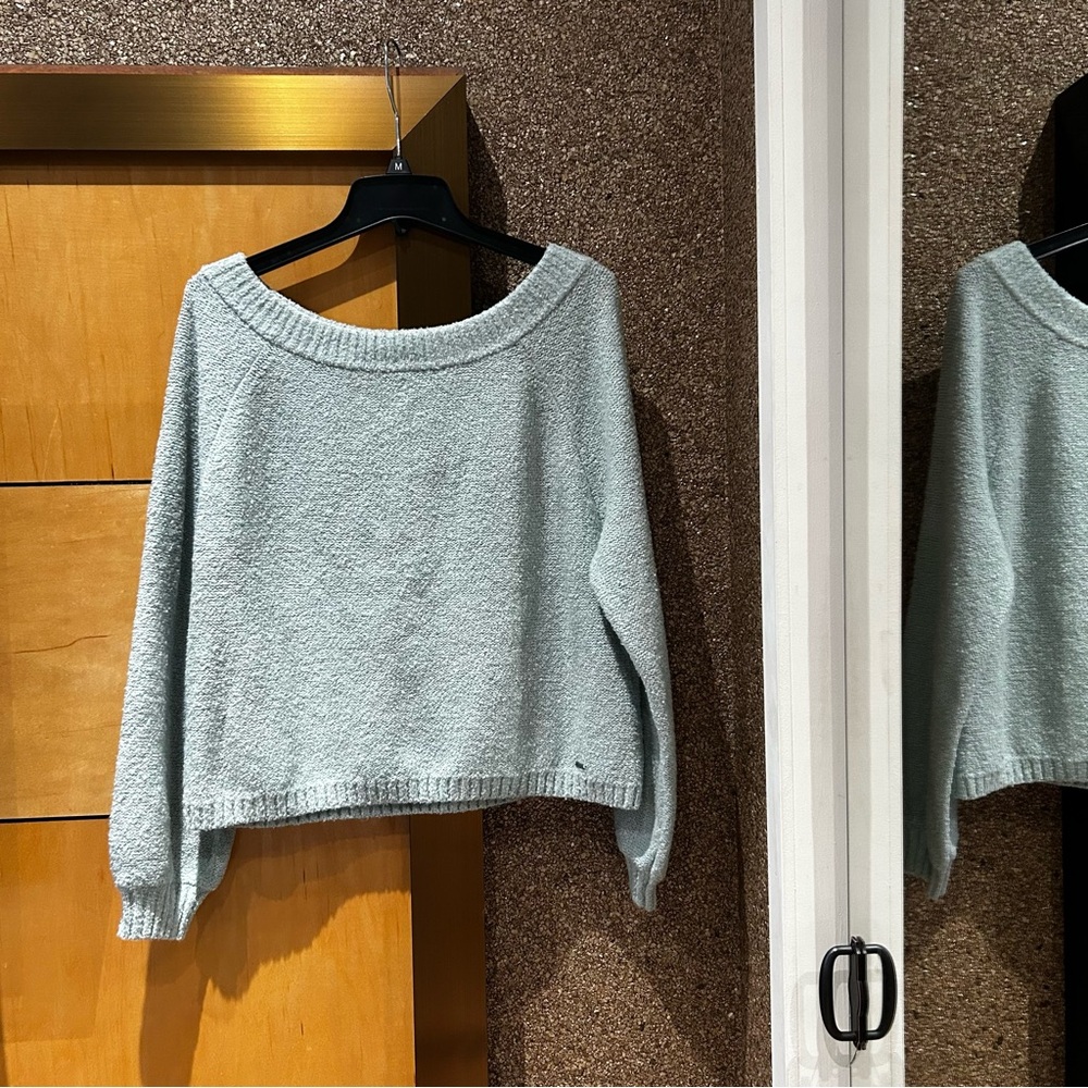 Hollister women's off the shoulder oversized sweater
